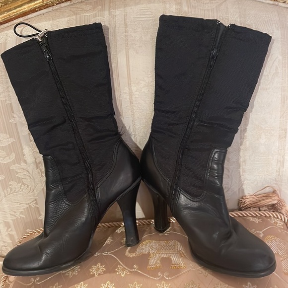 Black high heel sexy leather and gortex boots with cute side pockets 7.5B - Picture 7 of 8